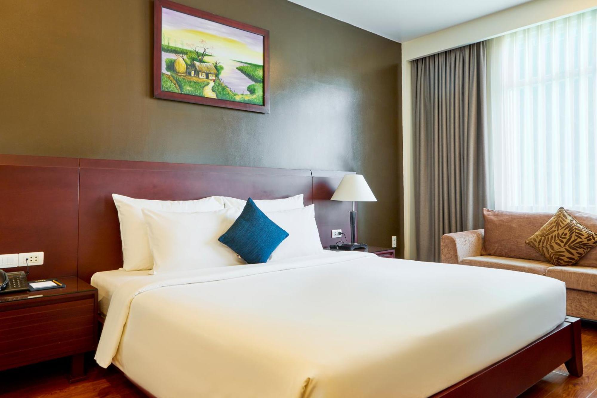 Kin Hotel Thi Sach Cidade de Ho Chi Minh Exterior foto